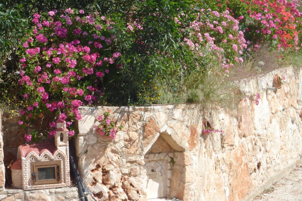 Aparthotel Eliofos Elegant Maisonettes
