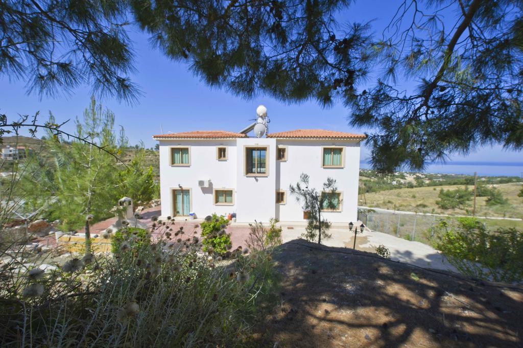 Mersinia Villa Argaka