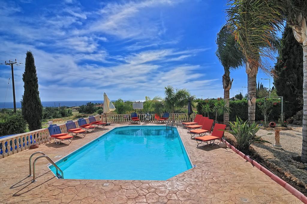 Lp Villa *