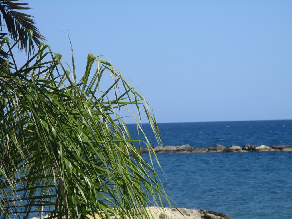 Galatex Beach Studio Apartment Limassol
