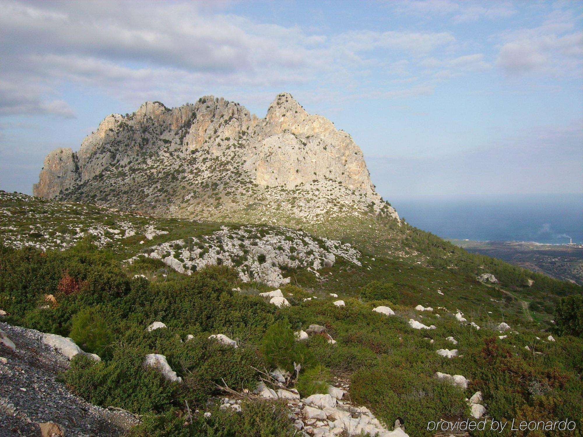Denizkizi Hotel Karavas (Northern Cyprus)