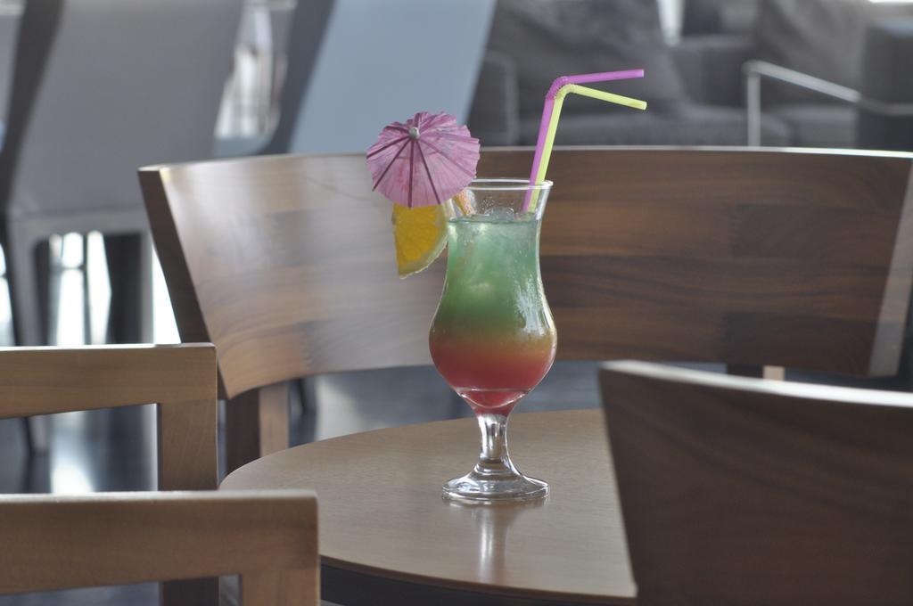 Hotel Sun Hall Larnaca