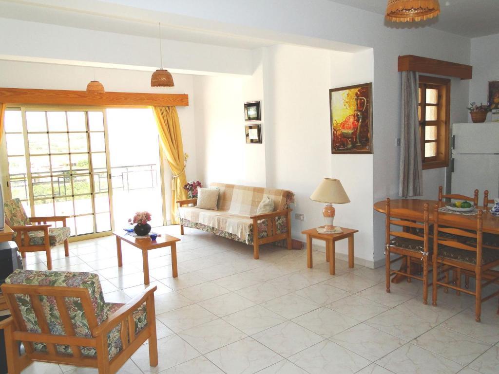 Ampelokipi Holiday Aparthotel