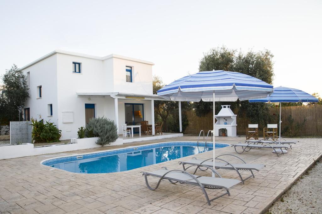 Sea Breeze Villa *