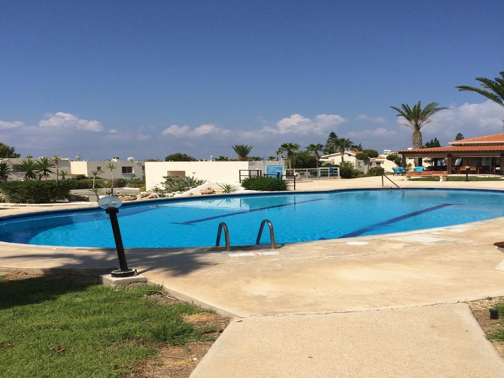 Apartment 14 In Coral Bay