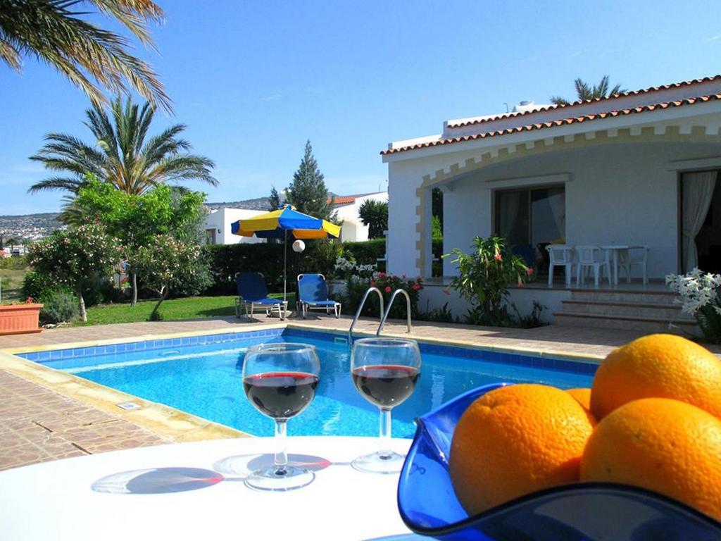Briona Villa Coral Bay
