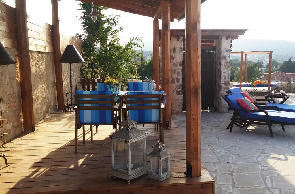 Holiday home Simona Stone House Polis