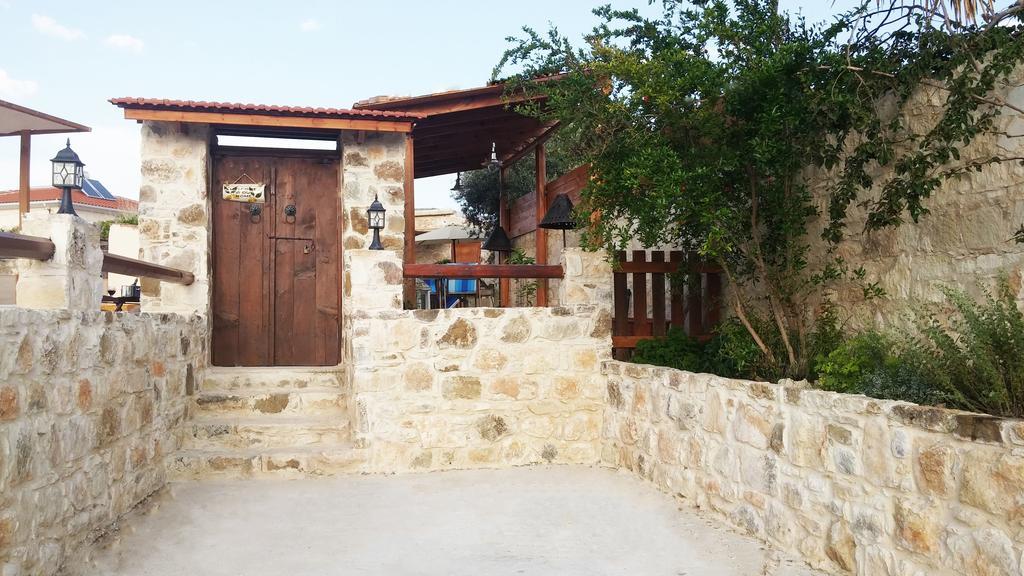 Simona Stone House Holiday home