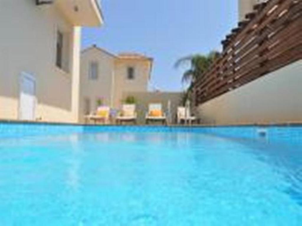 Florie Villa *