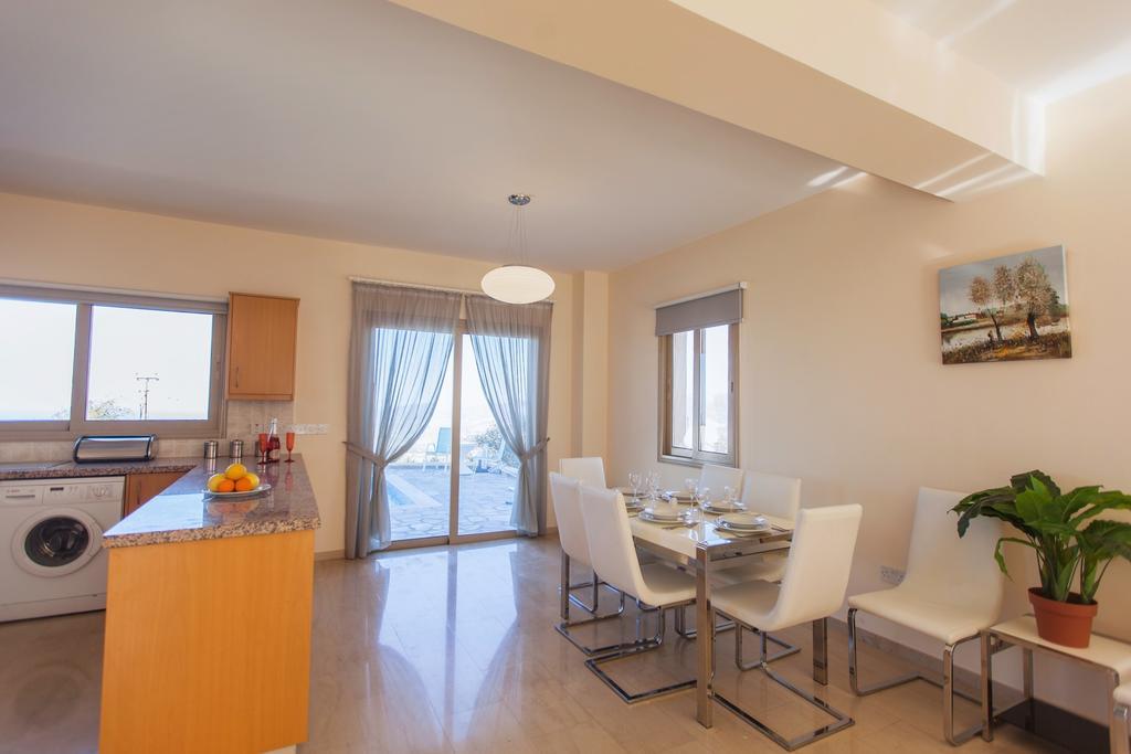 Latchi Panorama Luxury Villas Villa Dhrousha