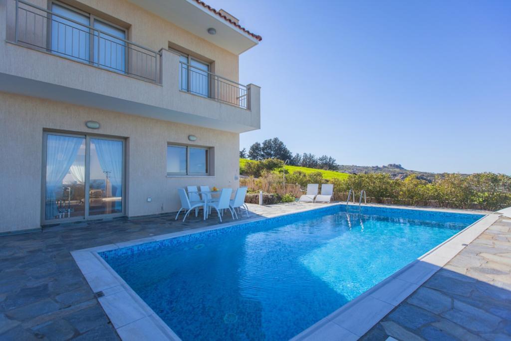 Latchi Panorama Luxury Villas *