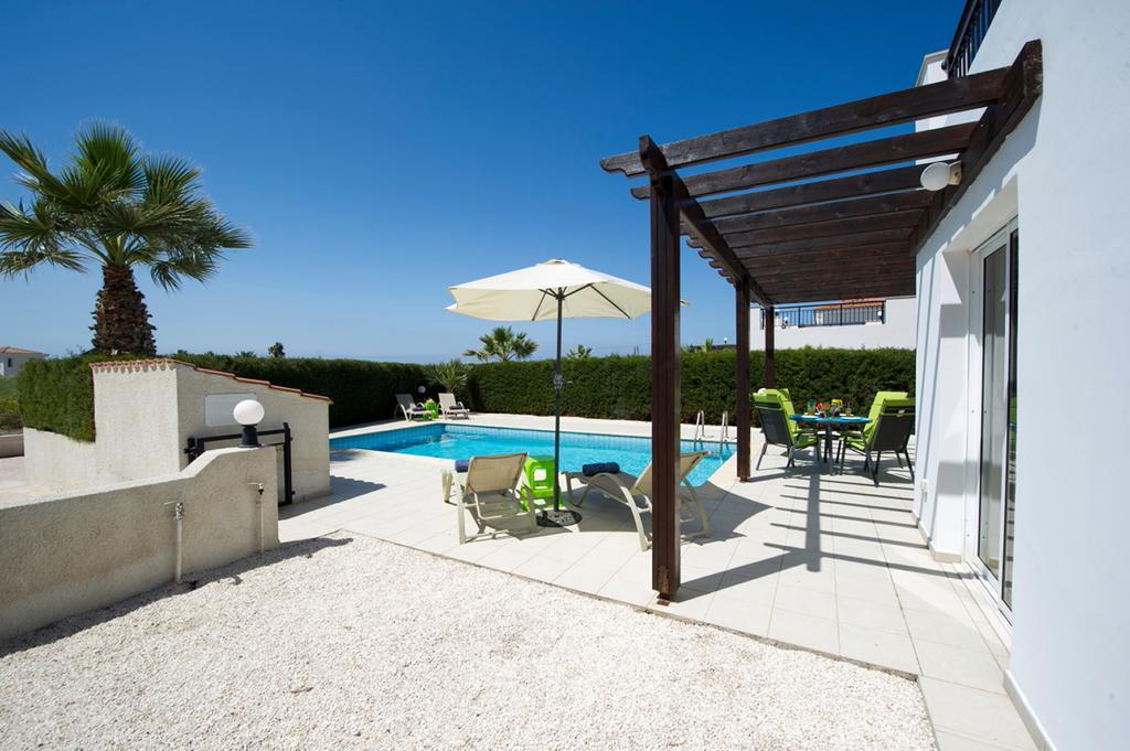 Sandy Coast Villas Kamelia * Argaka