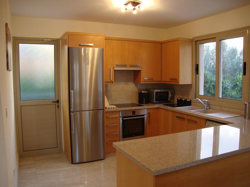Villa 1 Sandy - Heated Pool - Jacuzzi - Private Area - Sea Views