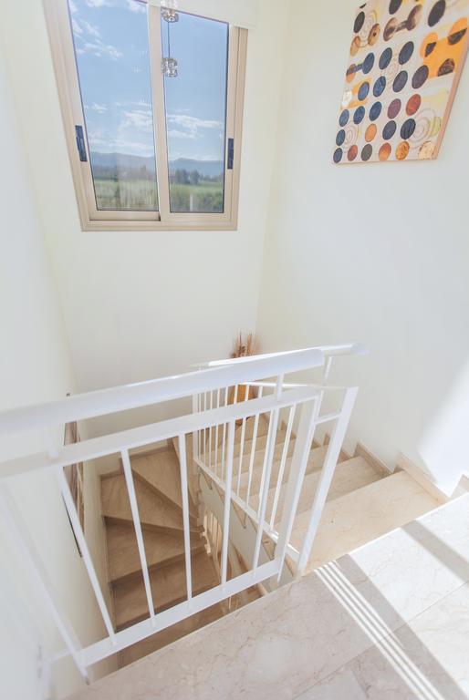 Villa 1 Sandy - Heated Pool - Jacuzzi - Private Area - Sea Views Polis