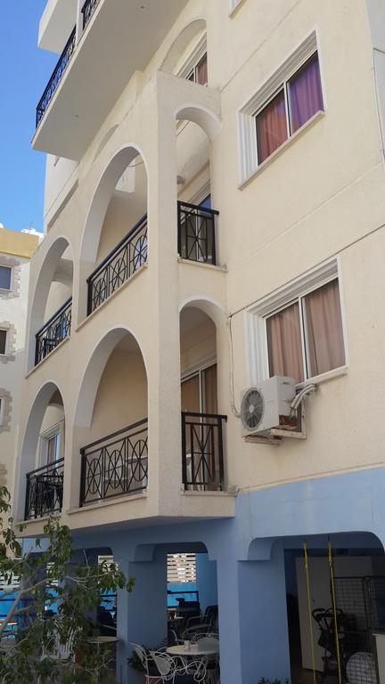 Hotel Pasianna 3*