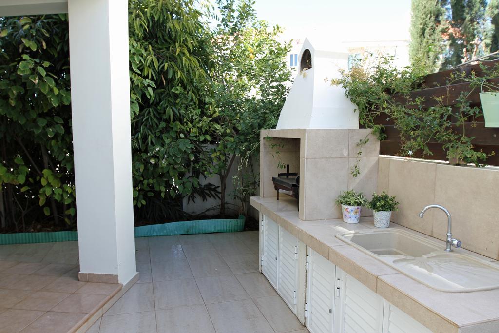 Villa Villa Pernera *