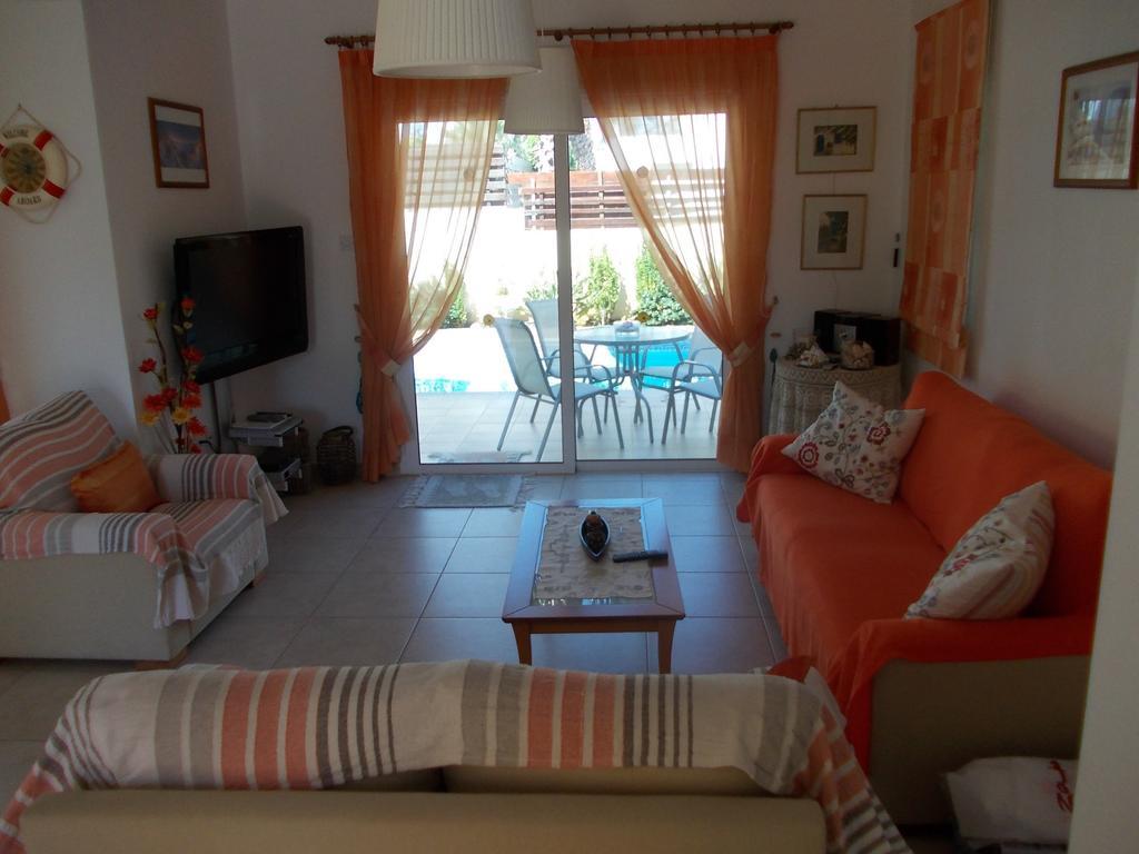 Alkioni 28 Villa Paralimni