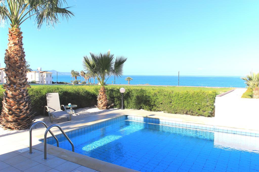 Sandy Coast Villas Amariliz Villa