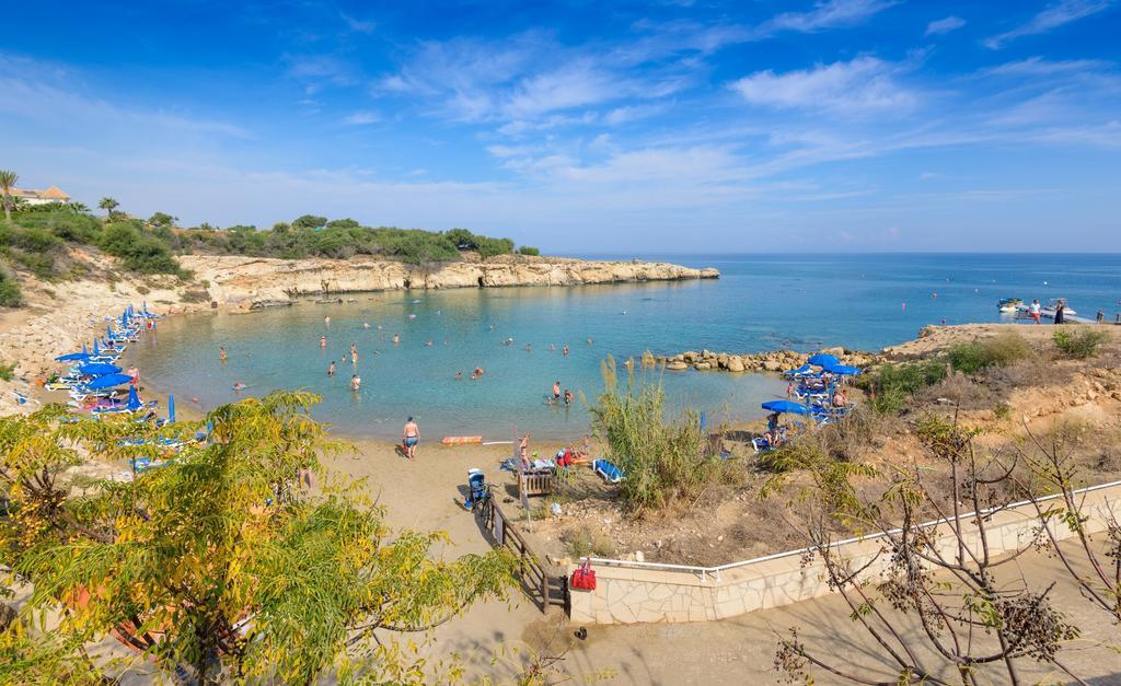 Sirena Bay * Pernera