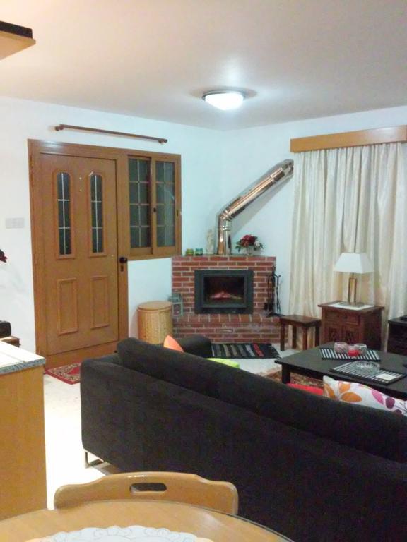 Zena * Pissouri