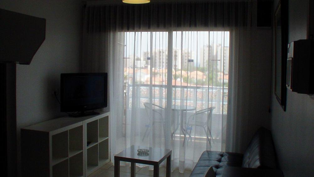 Aparthotel The Palms Limassol
