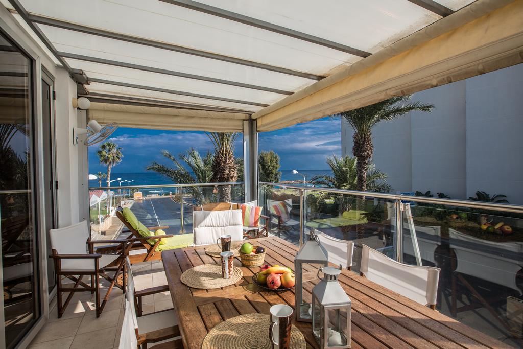 Pallini Court Appartement *