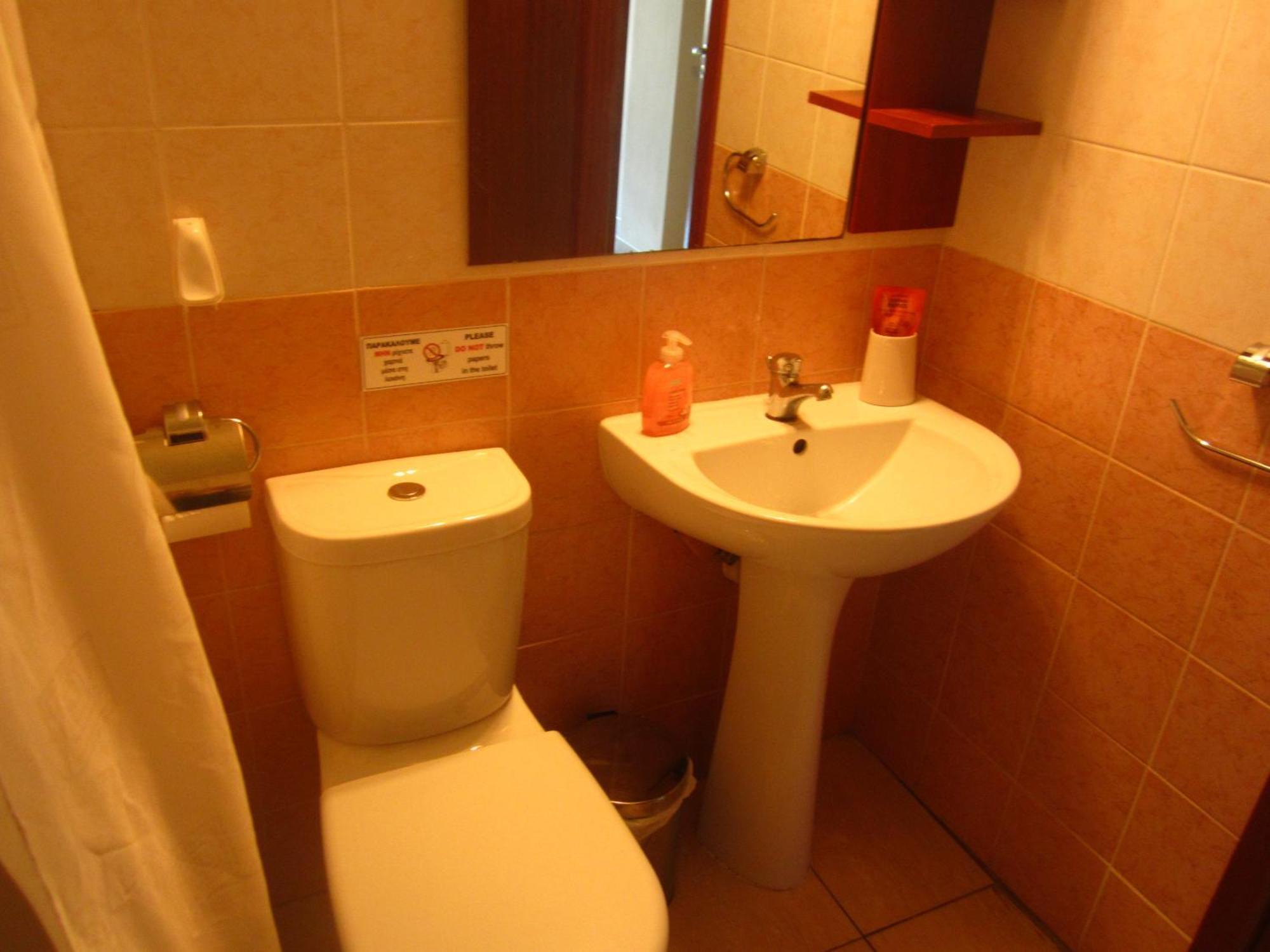 Marina 211 Apartment Larnaca