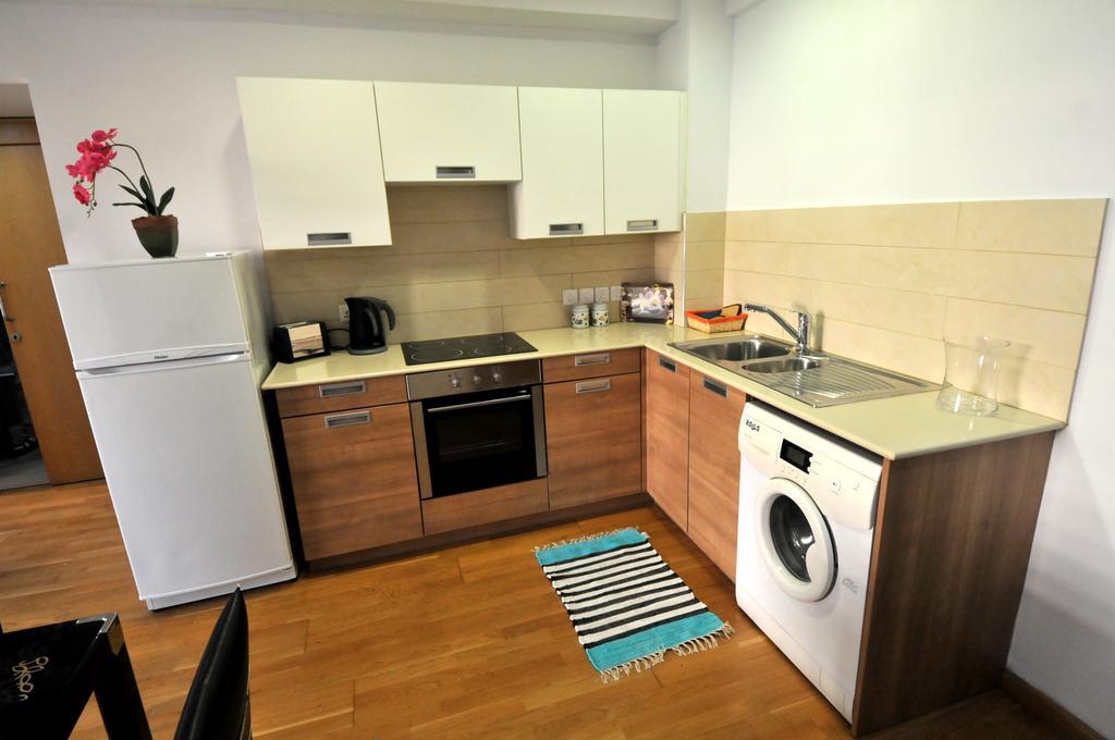 Ithaki Phinikoudes No. 105 Appartement