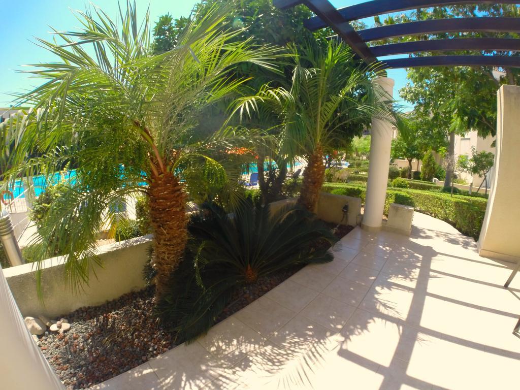 Hesperides Gardens Pousada *