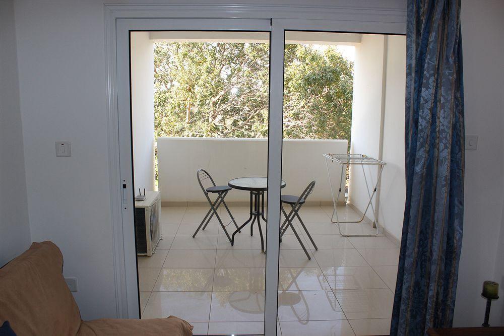 Galatia's Court Apartment Paphos