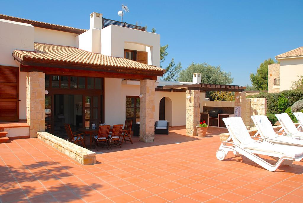 3 Bedroom Villa Limni With Private Pool And Gardens, Aphrodite Hills Resort