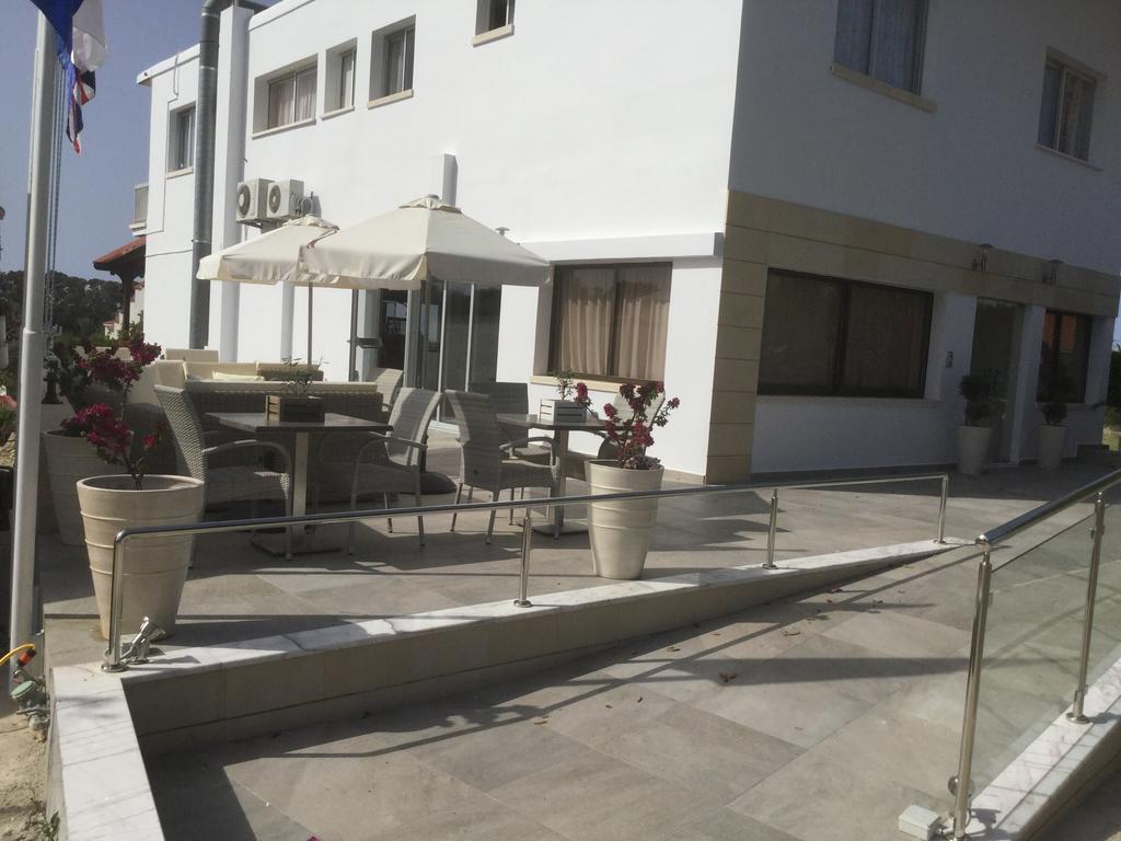 Aparthotel Bougainvillea Polis
