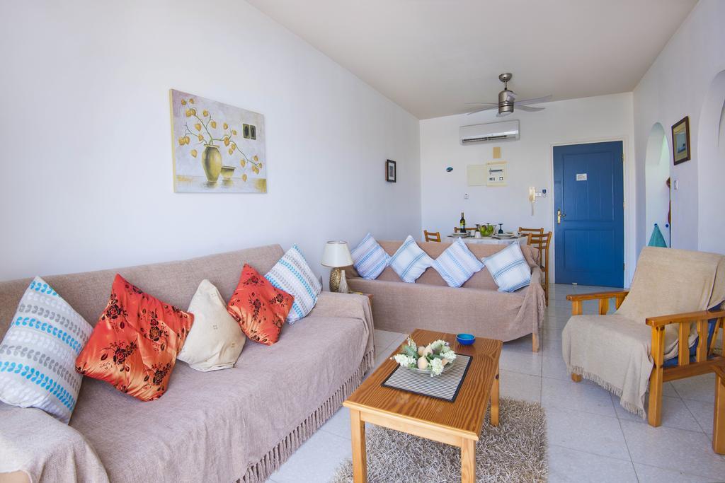 Apartment King's
