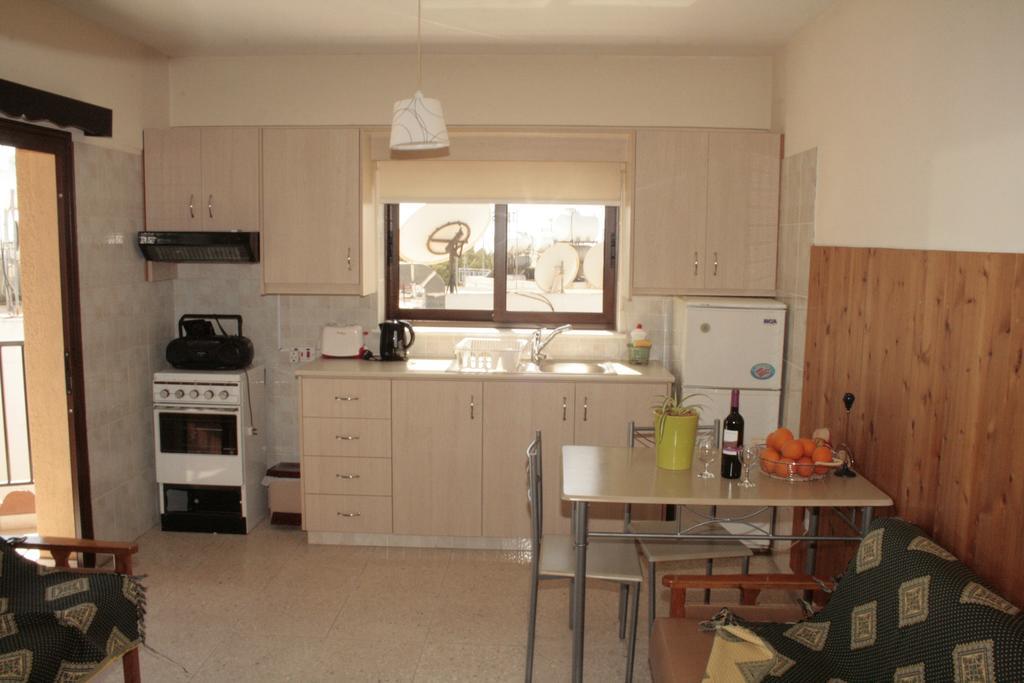 Cinderella Flats Apartment *