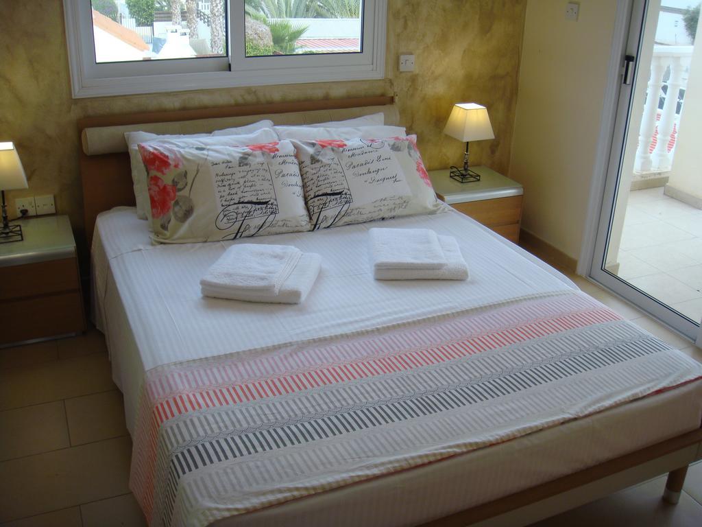 Athena Agia Napa