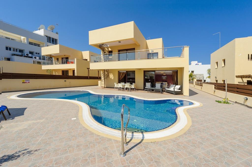 Villa Artemis * Protaras