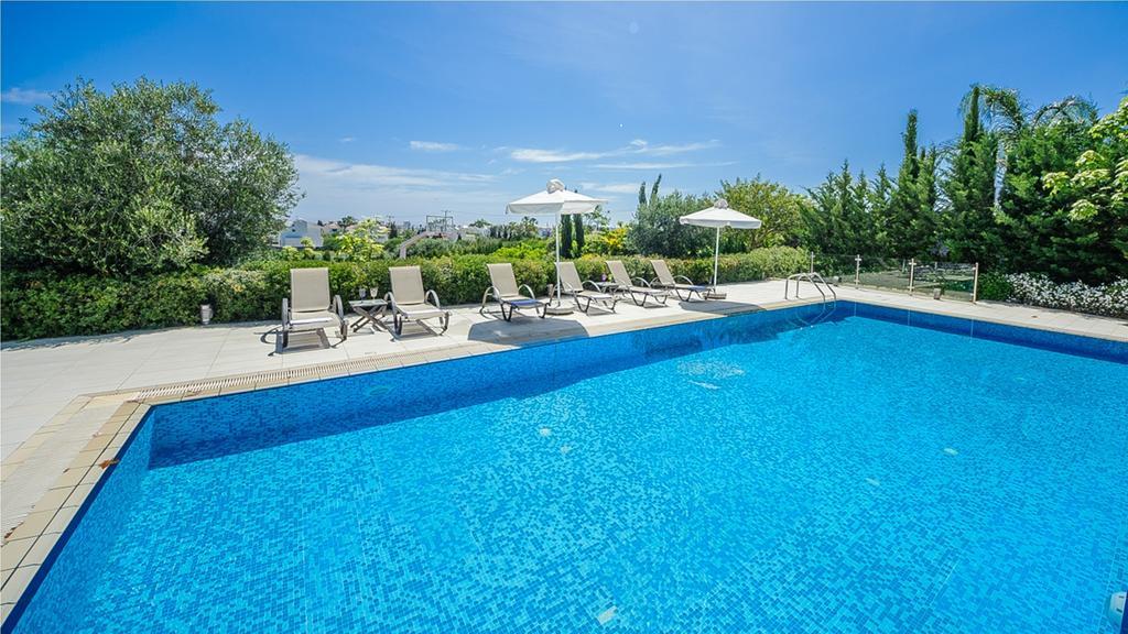 Rent Private 069 Protaras