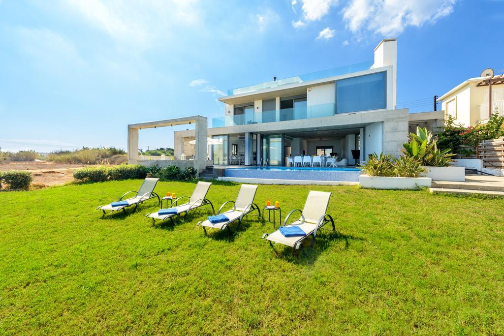 Emerald Villa Pernera