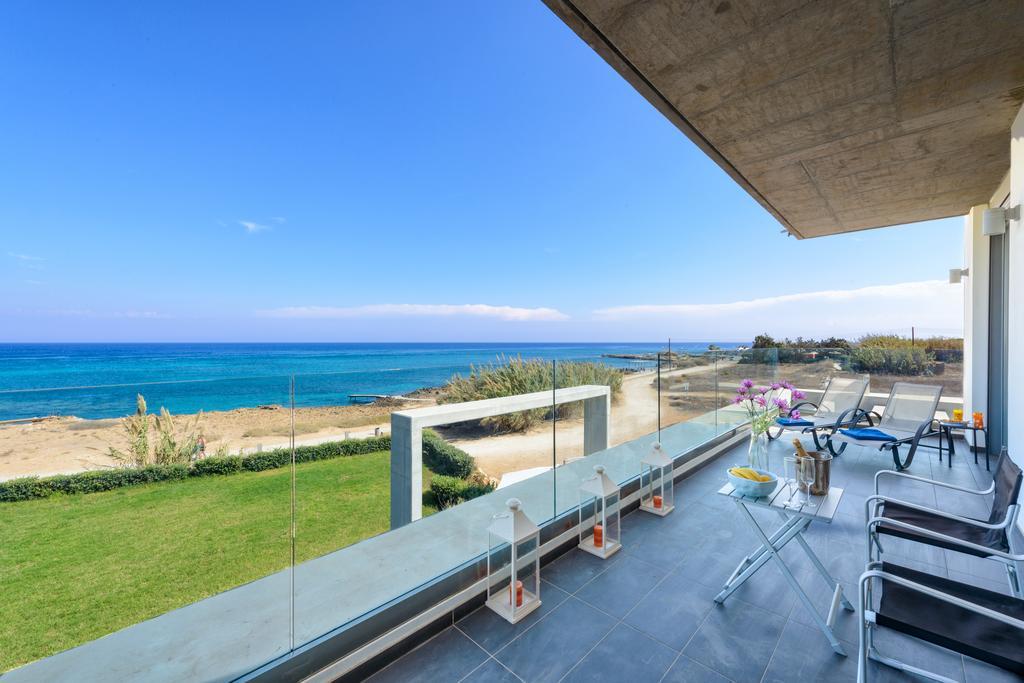 Emerald Villa *