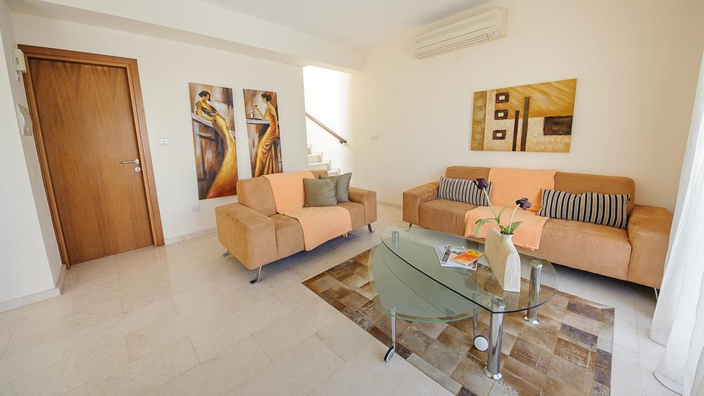 Rent Private 010 Villa *