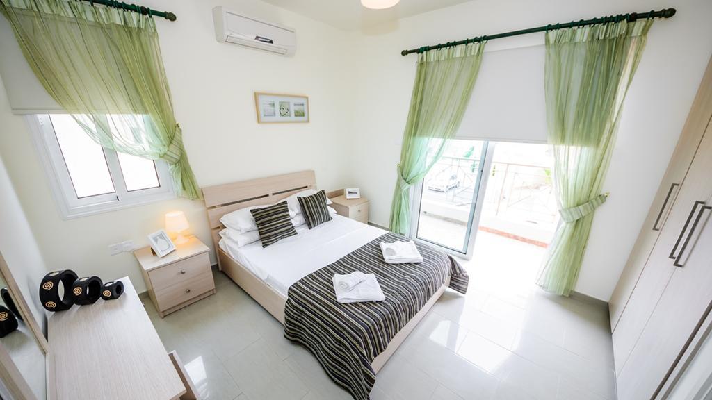 Oceanview Villa 028 *
