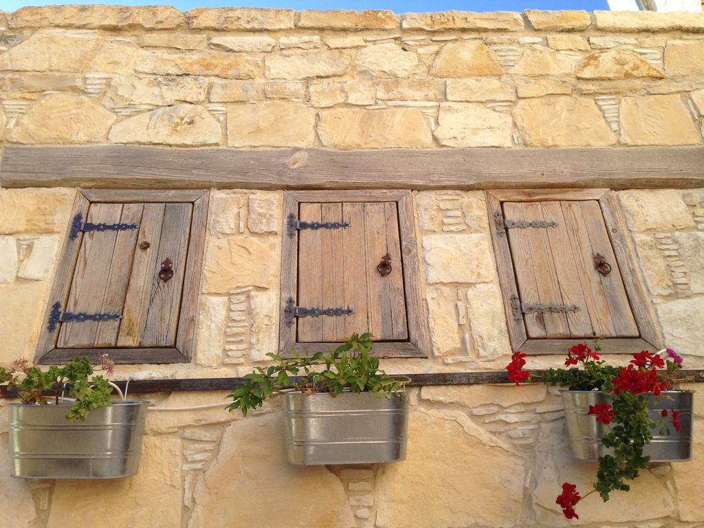 Traditional Stone House Pousada *