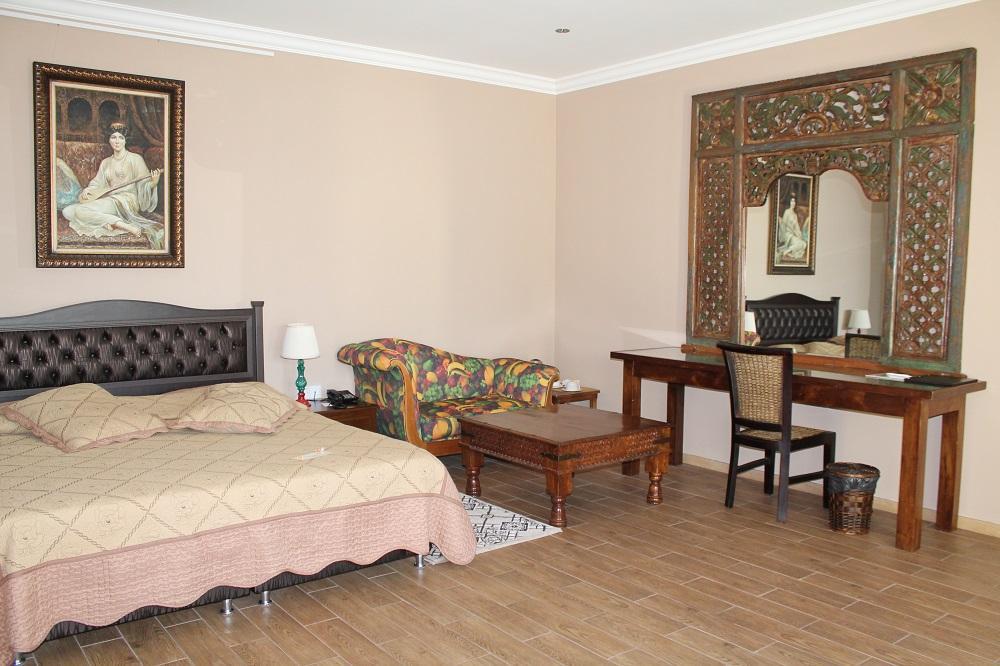 Bella View Art Boutique Kazaphani