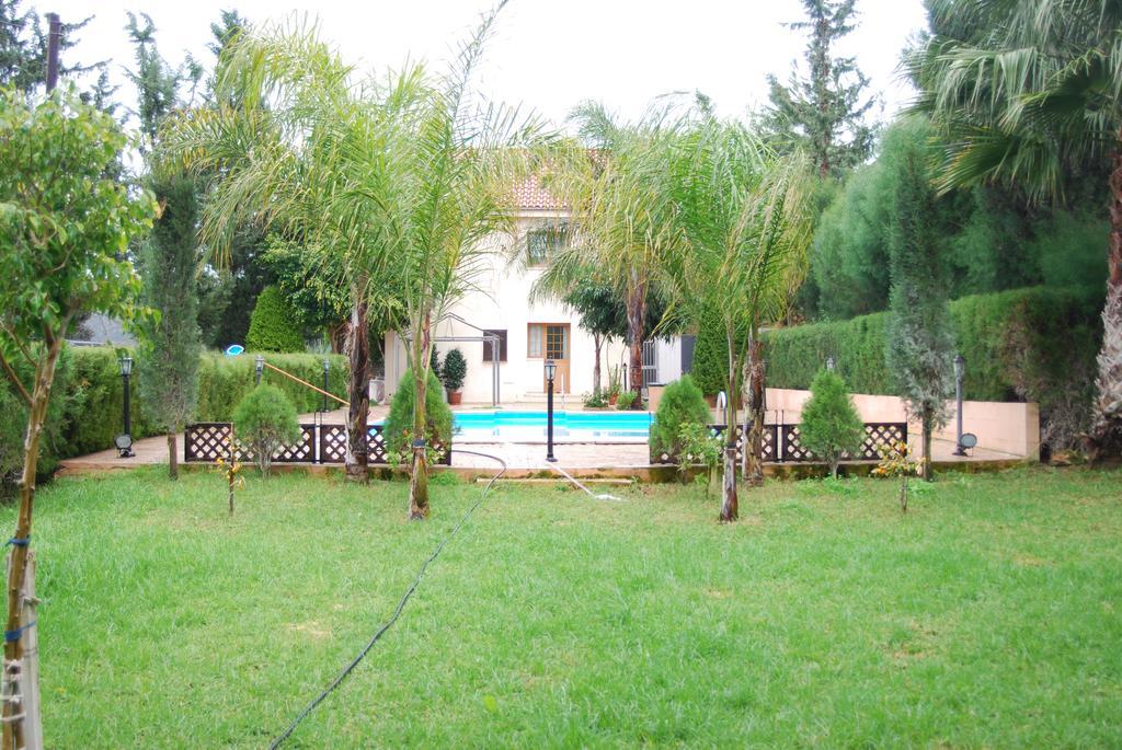 Zena Villa