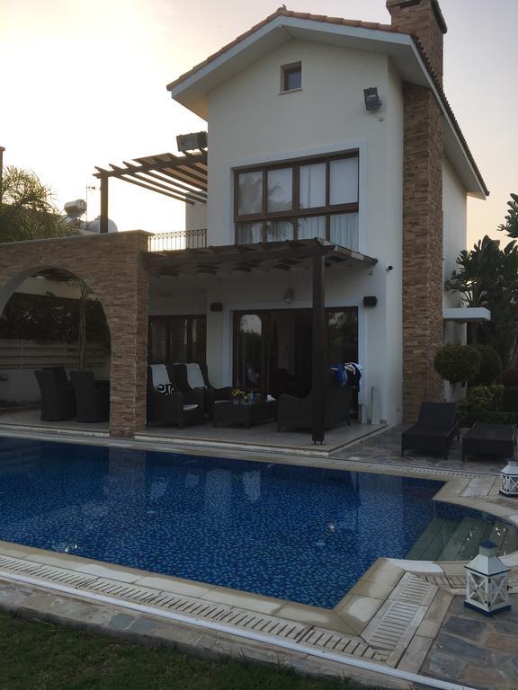 Pousada Ionion Beachfront *