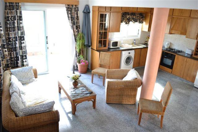 Apartment Philippou & Larnaca