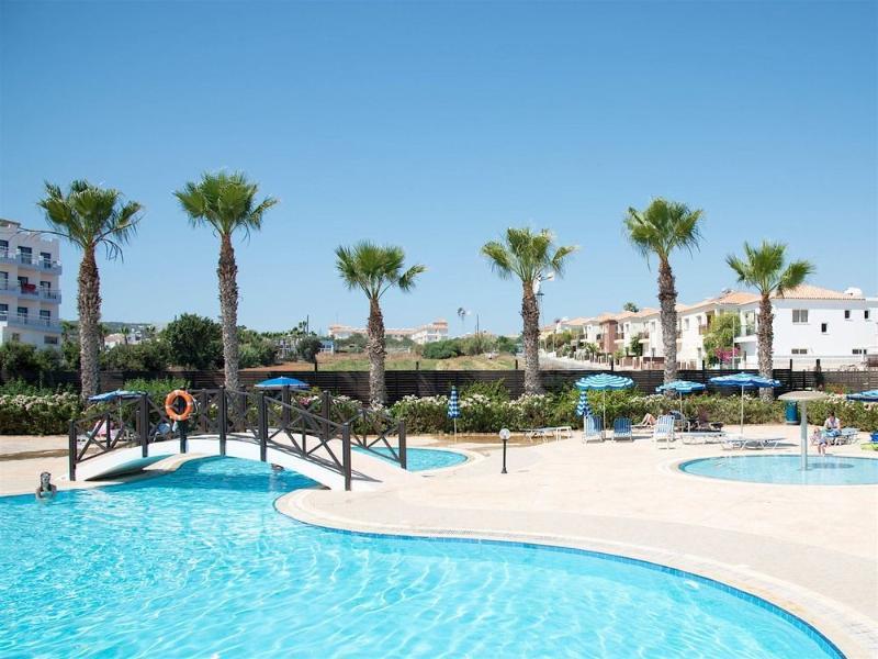 Polycarpia Hotel