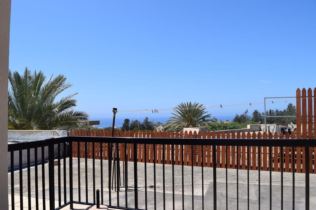 Anna Aparthotel 3*