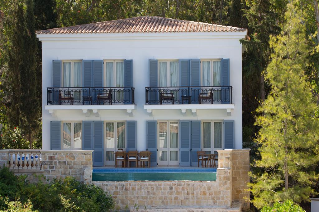 Anassa 5* Polis