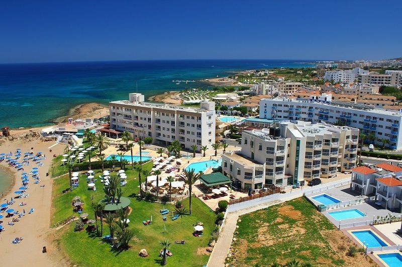 Infinity Blu - Designed For Adults By Louis Hotel